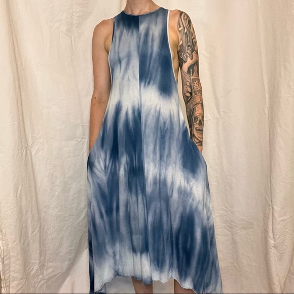 Tie died summer dress - Picture 2 of 5